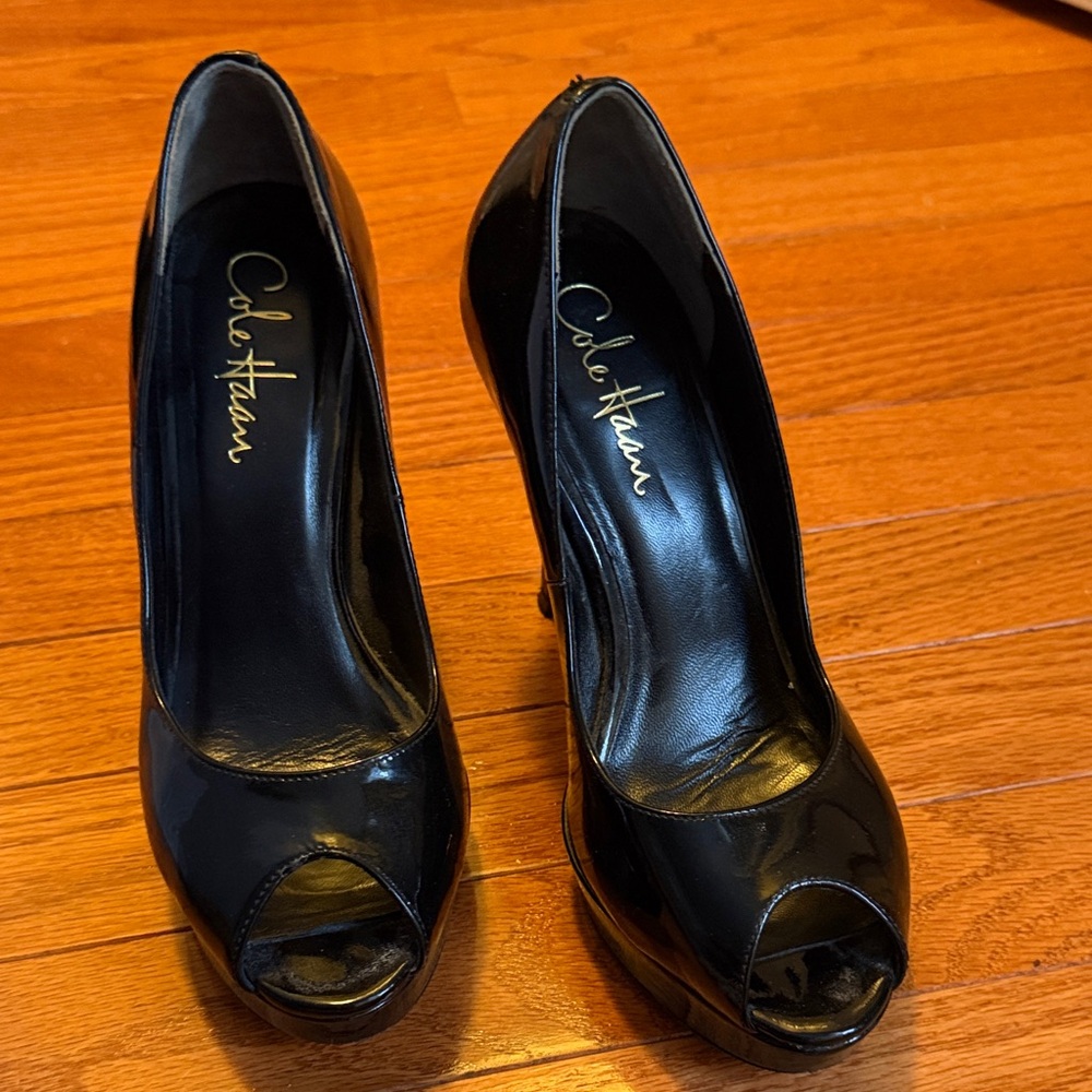 Cole Haan Black Patent Peep-Toe Platform Pumps/Nike air